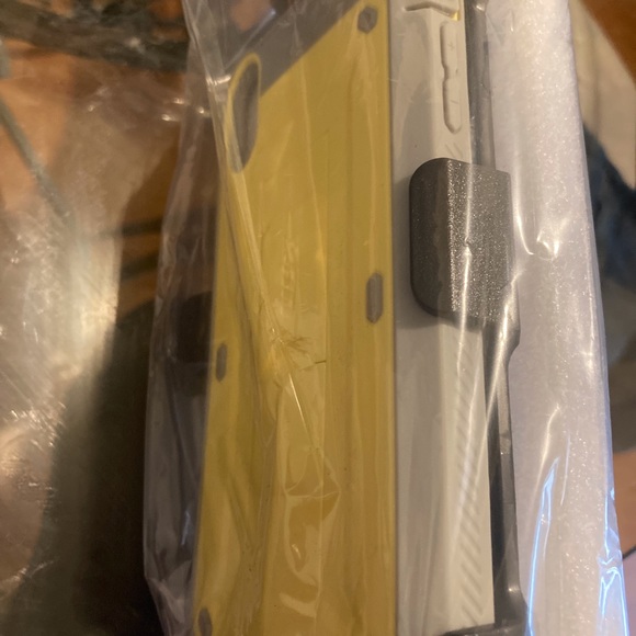 iPhone XR case - Picture 6 of 10
